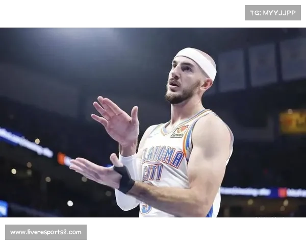 卡鲁索谈亚历山大赠表:未看品牌也感激不尽表达真挚谢意 卡鲁索谈亚历山大赠表:未看品牌也感激不尽表达真挚谢意